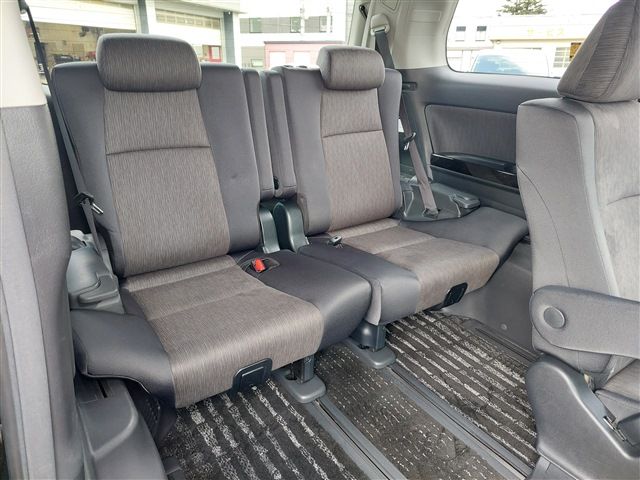 ALPHARD hybrid 4WD