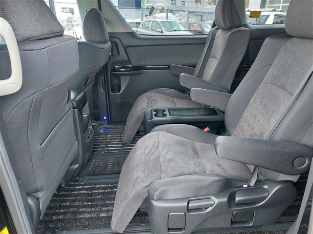 ALPHARD hybrid 4WD