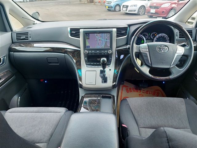 ALPHARD hybrid 4WD