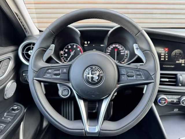 ALFAROMEO Giulia