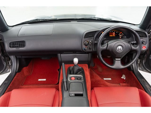 S2000