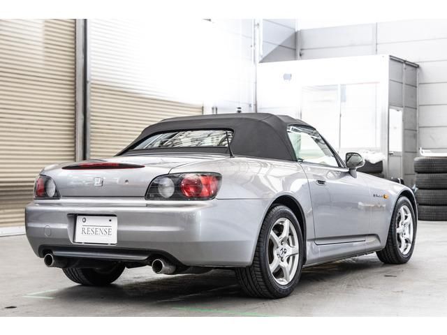 S2000