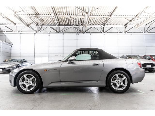 S2000