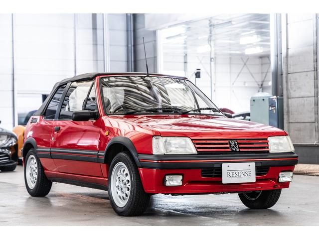 PEUGEOT 205 open
