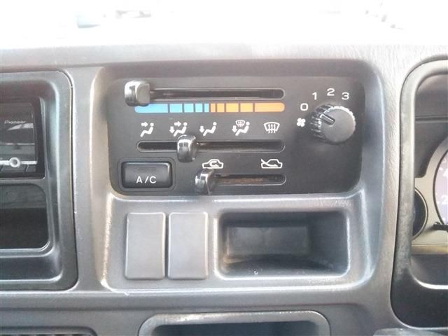 SAMBAR truck 4WD