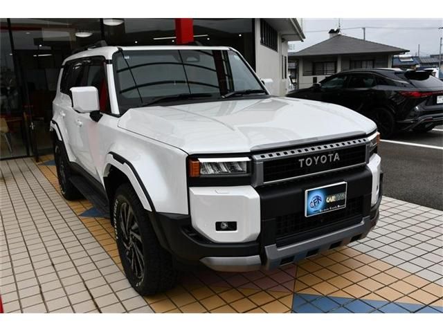 LANDCRUISER 250