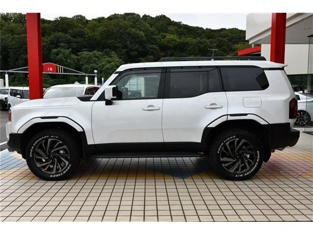 LANDCRUISER 250