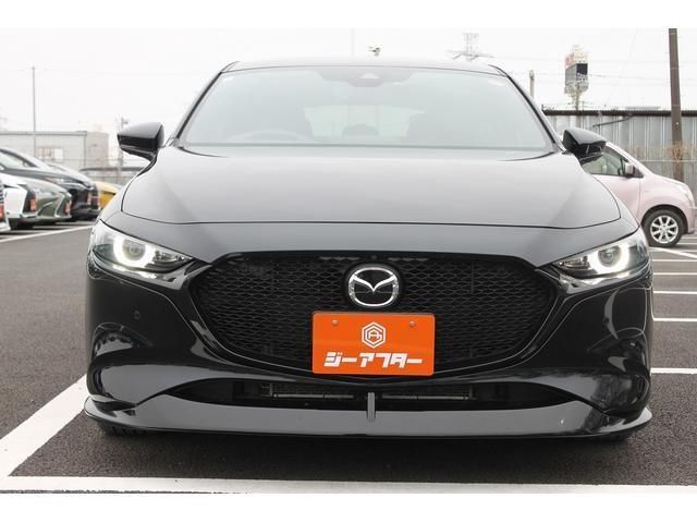 MAZDA3 FASTBACK