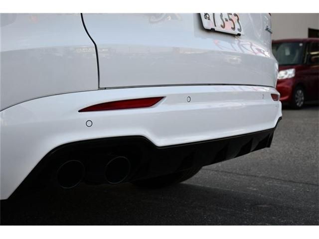 MASERATI Grecale
