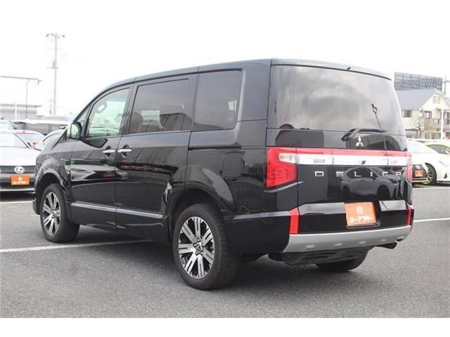 DELICA D:5 4WD