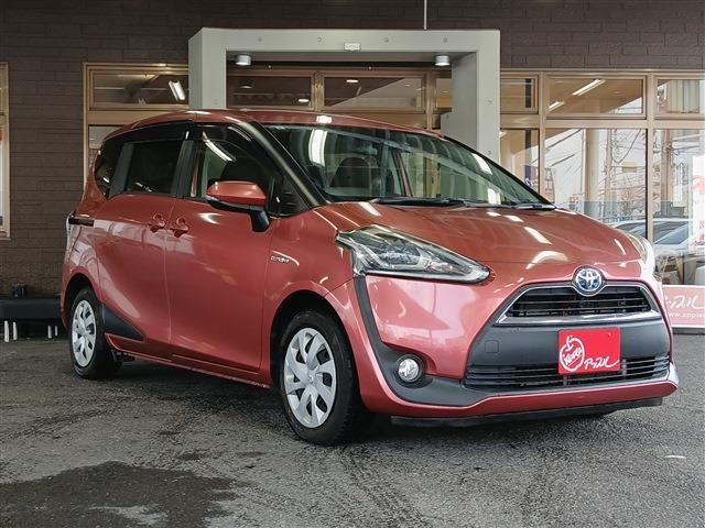 SIENTA HYBRID