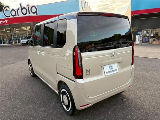 N BOX
