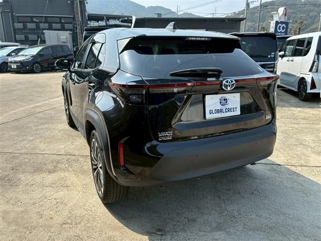 YARIS CROSS HYBRID