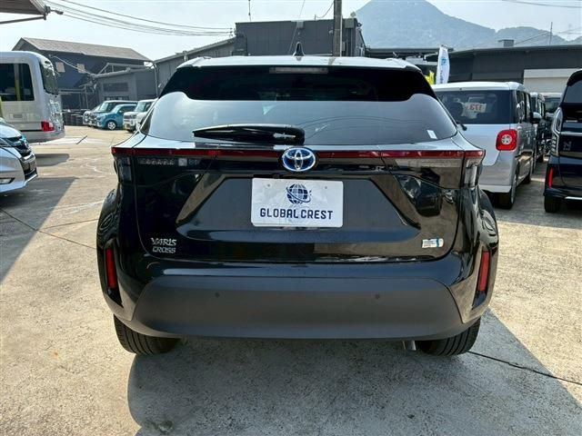 YARIS CROSS HYBRID