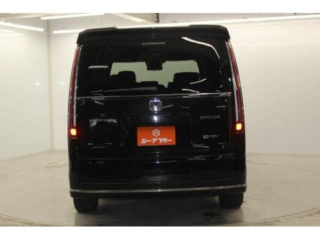 STEPWAGON e:HEV SPADA