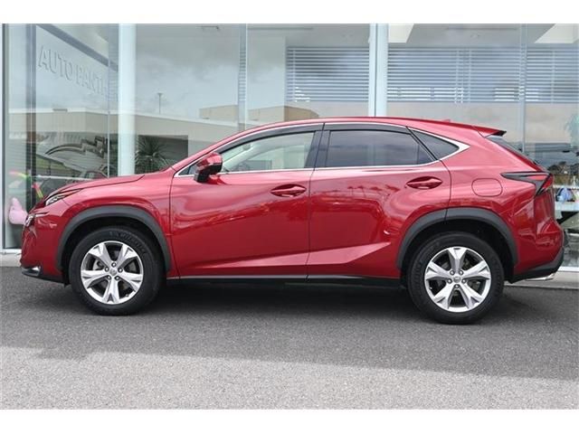 LEXUS NX200t