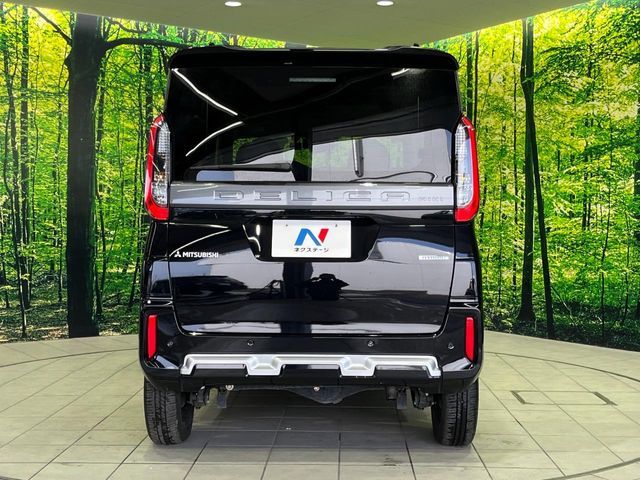DELICA MINI