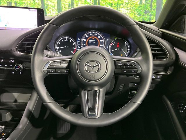 MAZDA3 FASTBACK