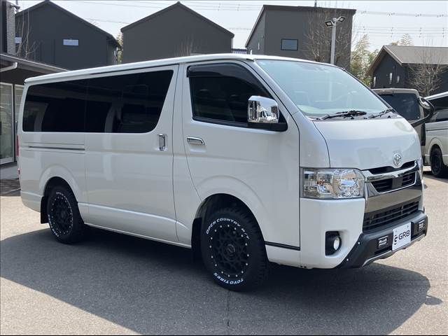 HIACE van 4WD
