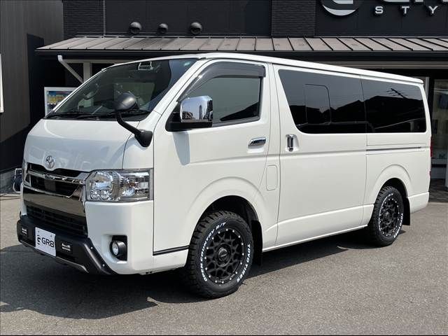 HIACE van 4WD