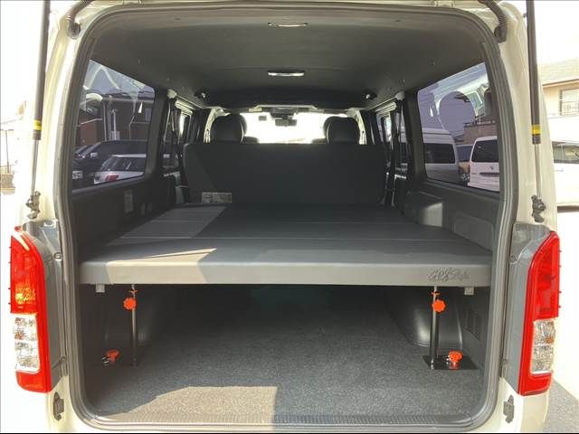 HIACE van 4WD