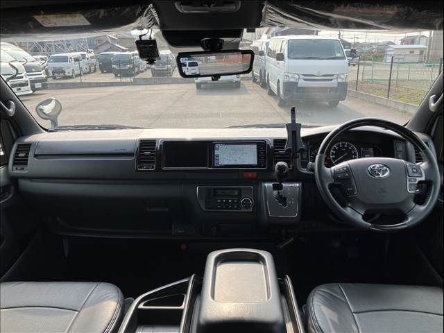 HIACE van 2WD