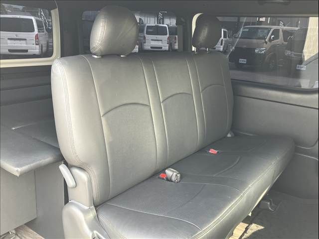 HIACE van 2WD