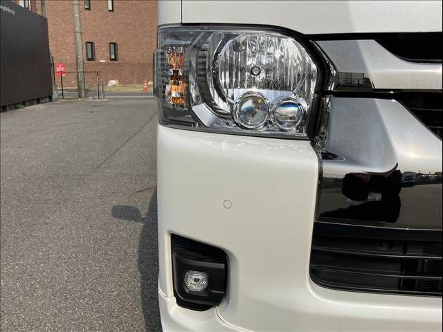 HIACE van 2WD