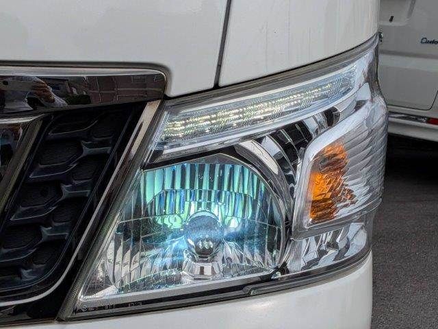 NV350 CARAVAN 4WD