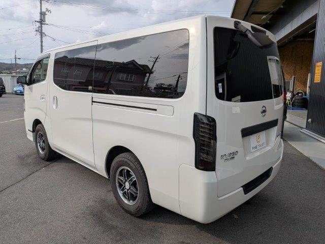NV350 CARAVAN 4WD