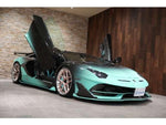 LAMBORGHINI Aventador