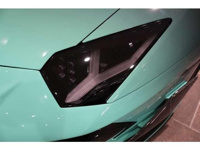 LAMBORGHINI Aventador