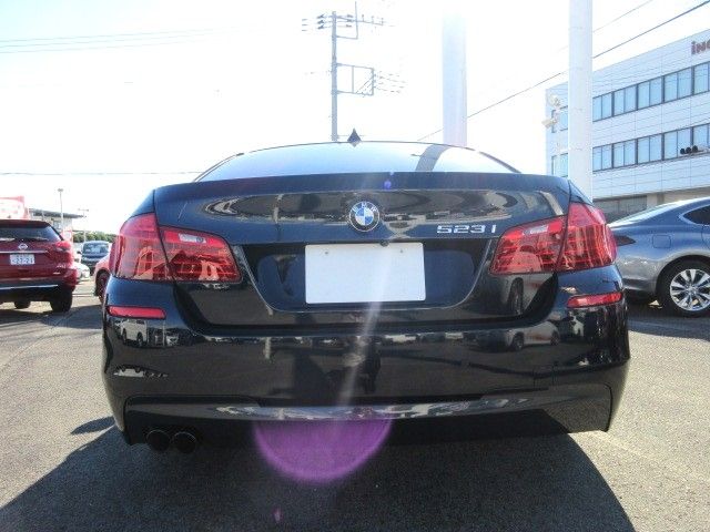 BMW 5 Series sedan