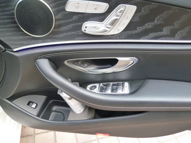 MERCEDES BENZ E class stationwagon