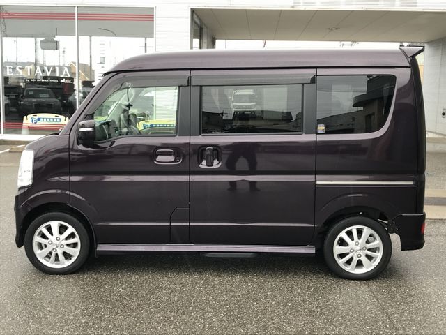 NV100 CLIPPER RIO 4WD