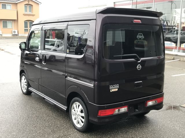 NV100 CLIPPER RIO 4WD