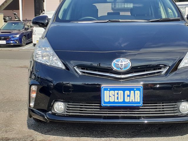 PRIUS Alpha