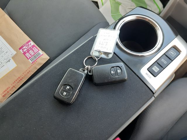 PRIUS Alpha