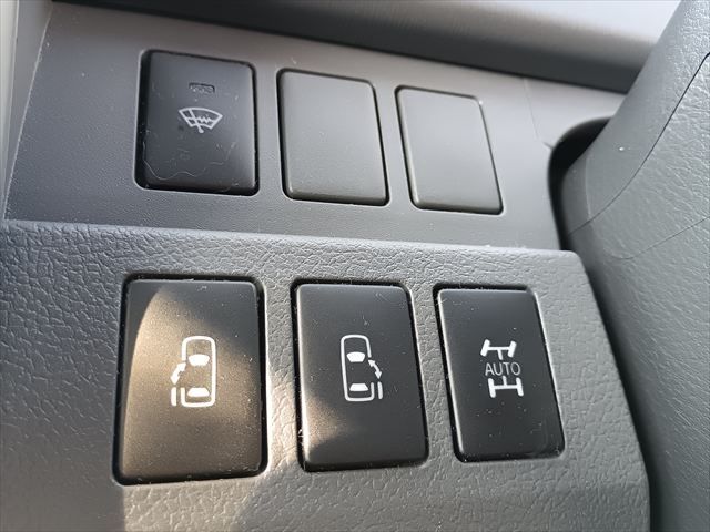 VOXY 4WD