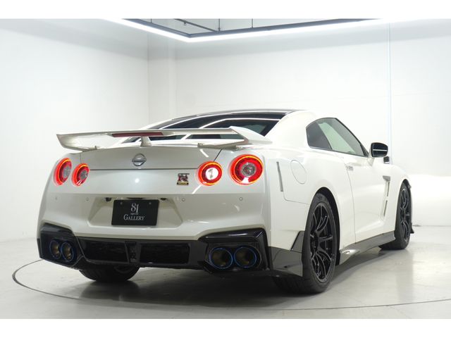 GT-R