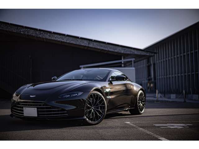 ASTON MARTIN