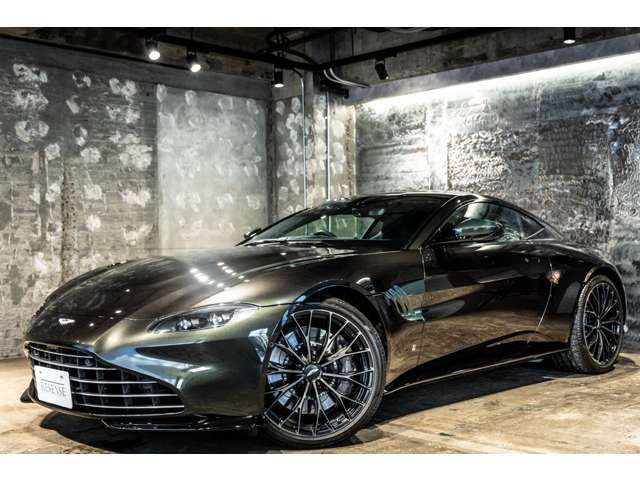 ASTON MARTIN