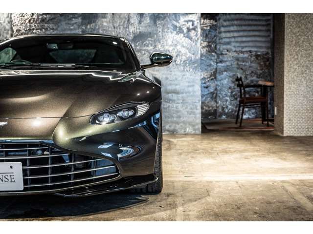 ASTON MARTIN