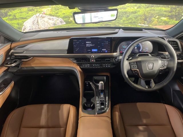 CROWN ESTATE 4WD