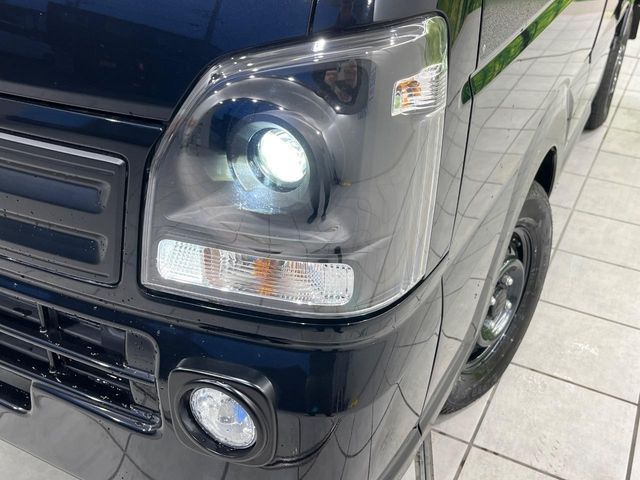 Super CARRY Truck 4WD