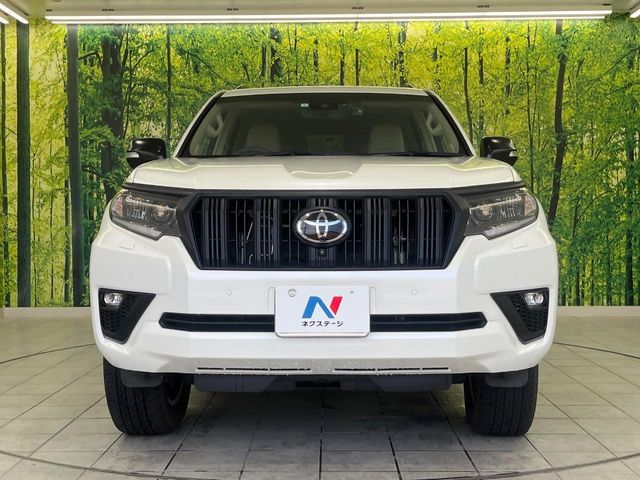 LANDCRUISER PRADO