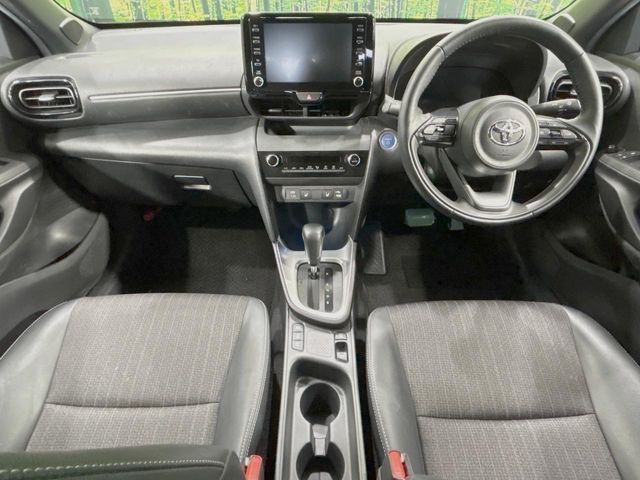 YARIS CROSS HYBRID