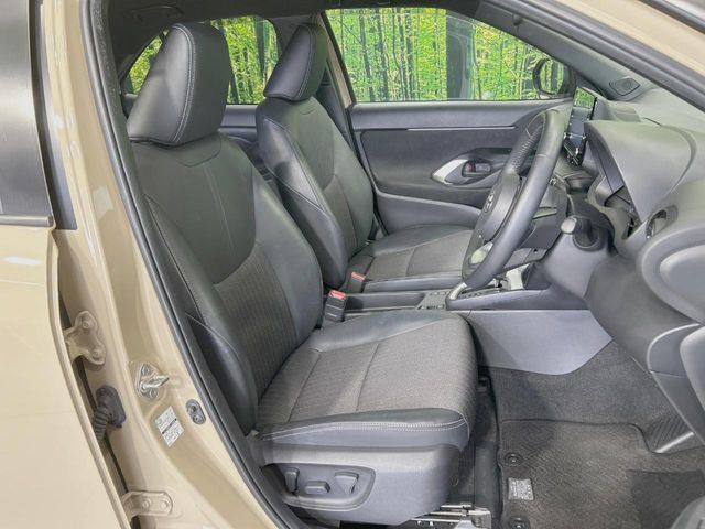 YARIS CROSS HYBRID