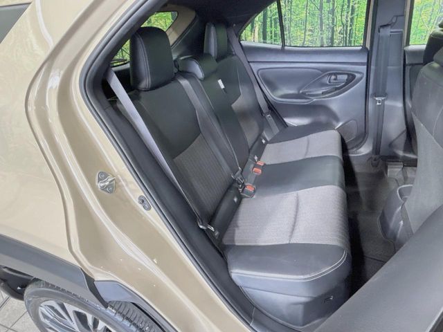 YARIS CROSS HYBRID