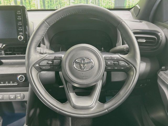 YARIS CROSS HYBRID